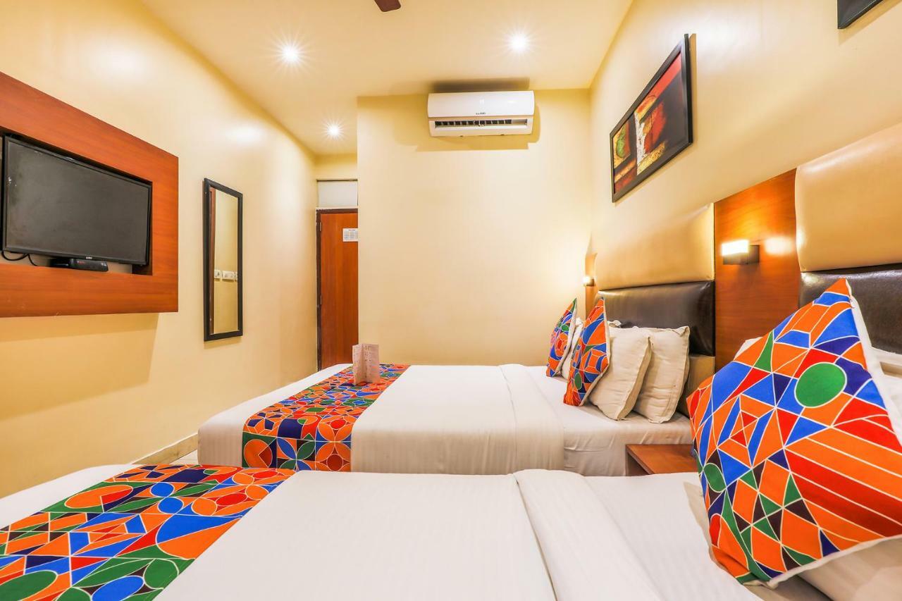 Готель Fabexpress Liwa International Andheri East Мумбаї Екстер'єр фото